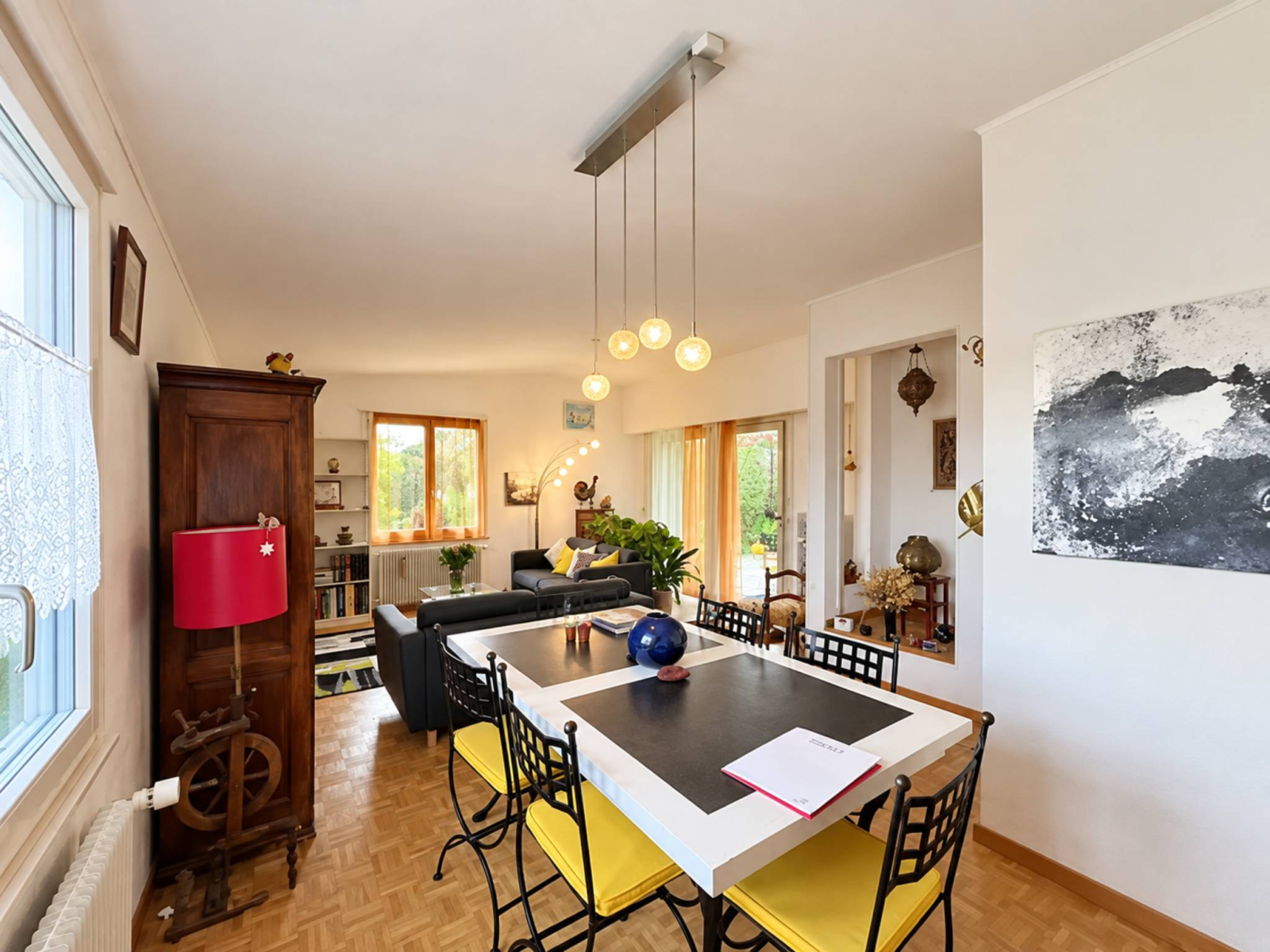 Villa individuelle avec un beau jardin à La Sarraz