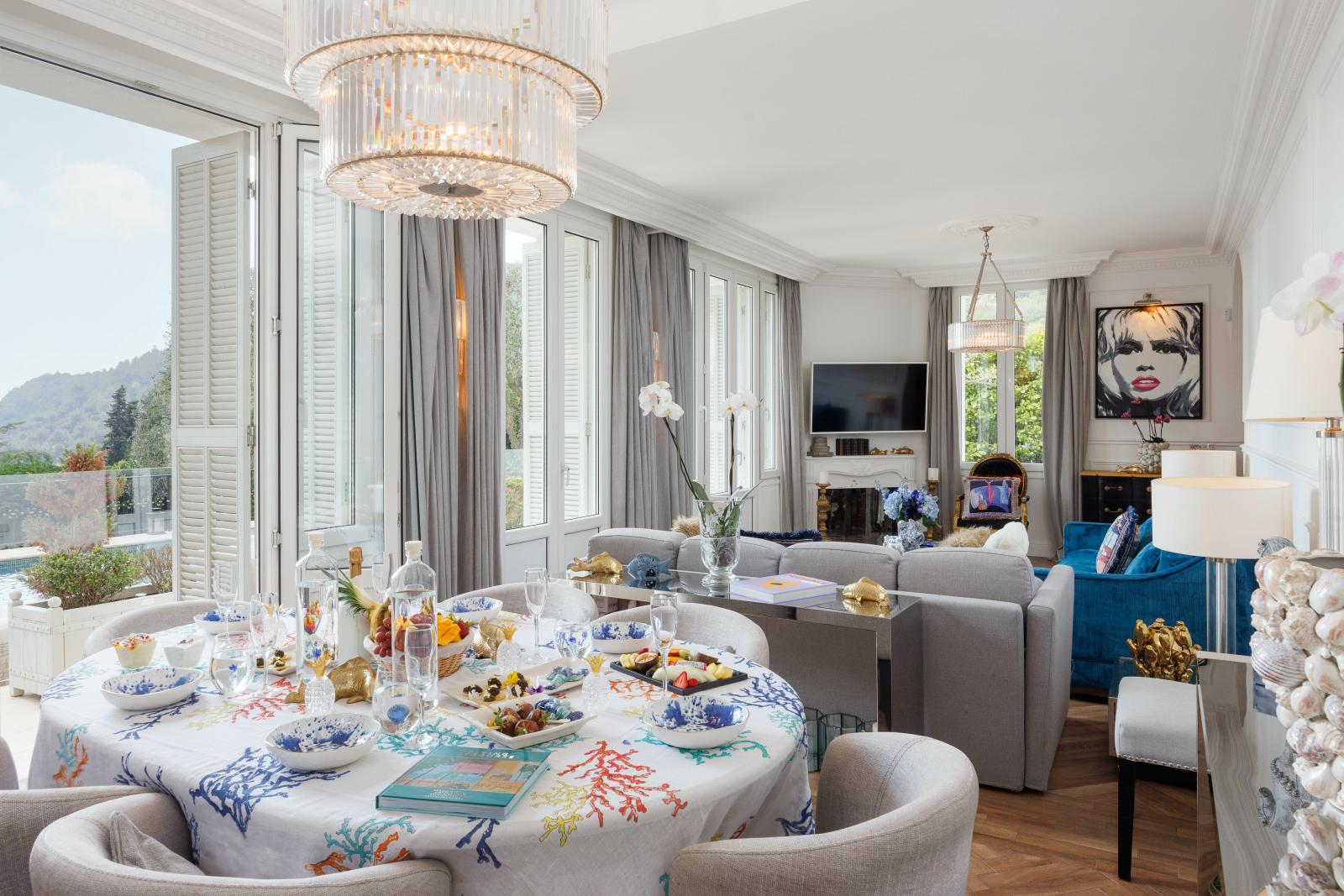 Villa de luxe avec vue sur la mer à louer à Èze | Vue panoramique et piscine