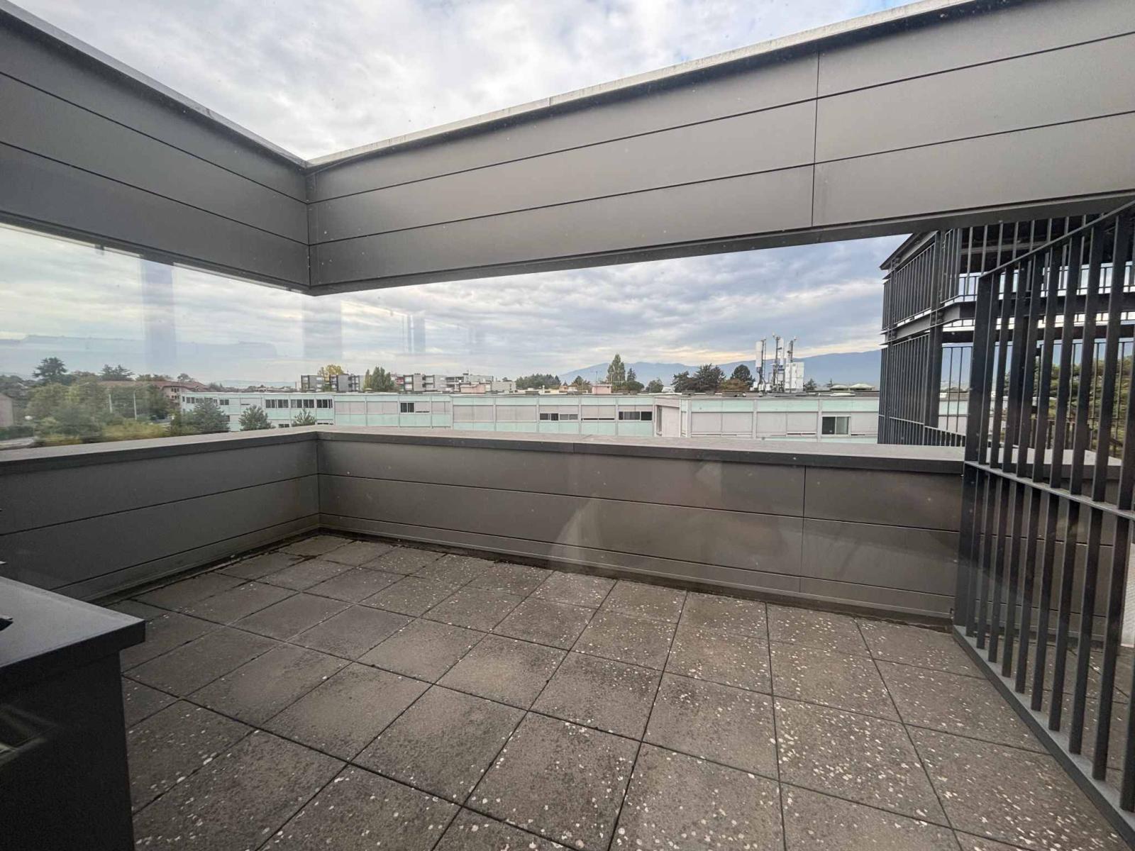 ARCenter – 522 m² de bureaux plug & play au 3e étage