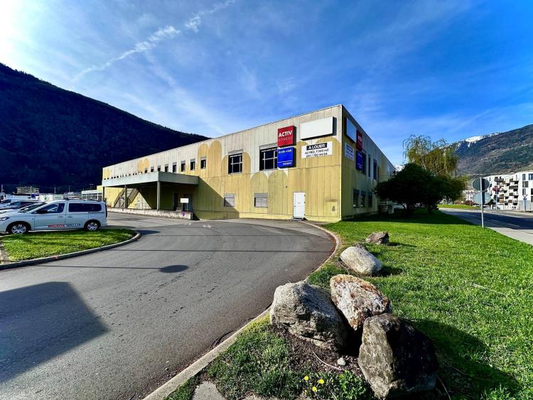 Stockage flexible, dès 100 m2 à louer à Martigny