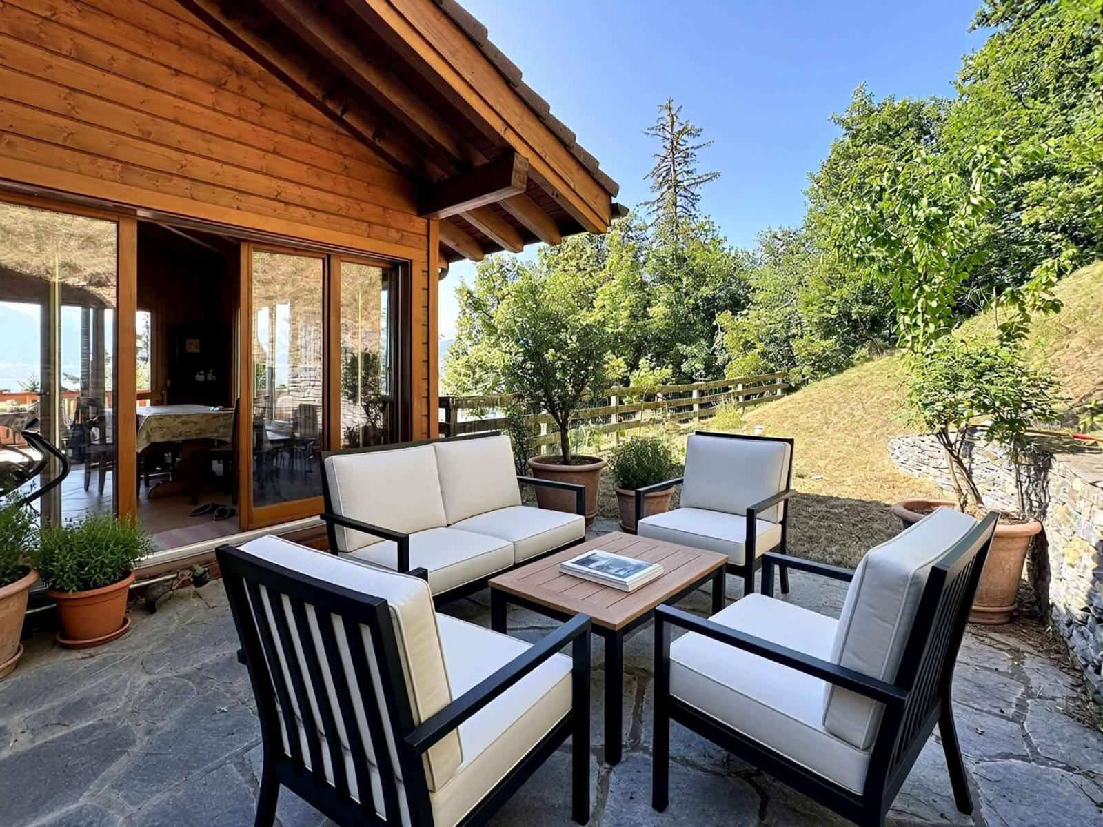 Arbaz | Chalet individuel avec vue panoramique