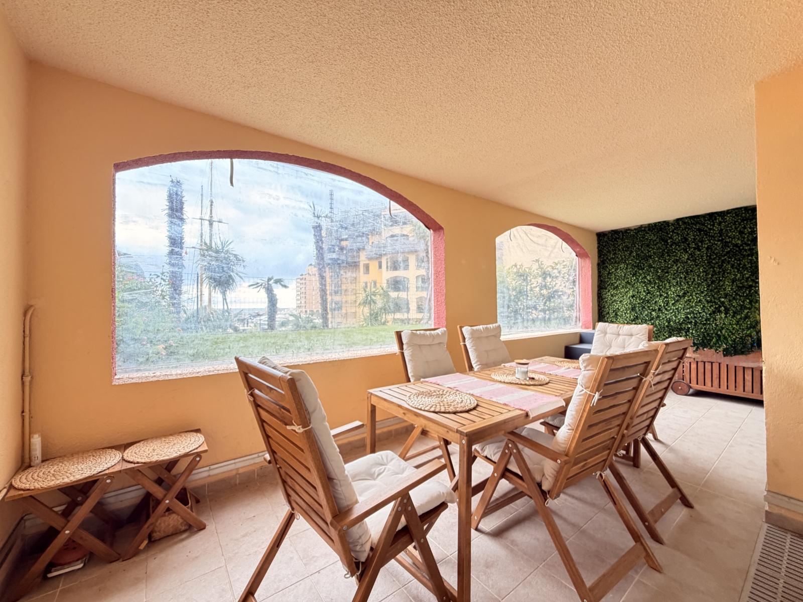 FONTVIEILLE - GRAND 2P AVEC TERRASSE - LE GIORGIONE