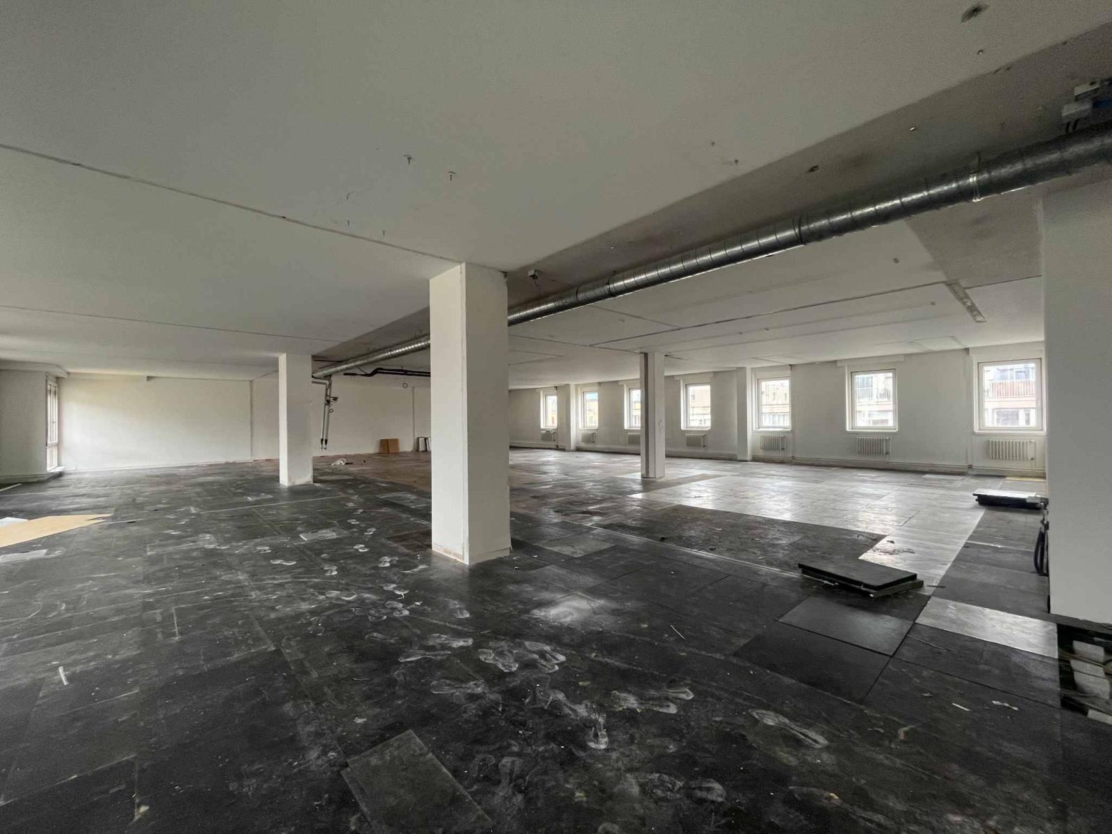 Bureaux proches HUG - Aménageables au gré du preneur