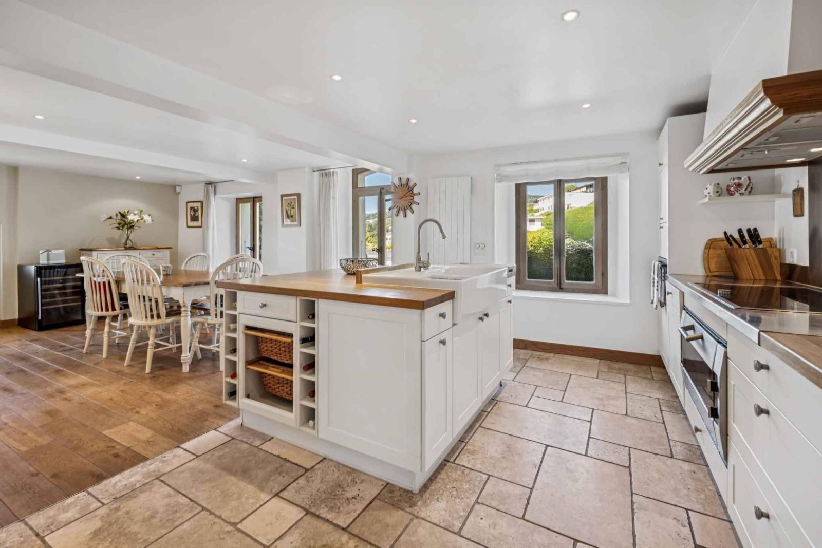 Demeure vigneronne d’exception de plus de 450 m2 avec vue imprenable