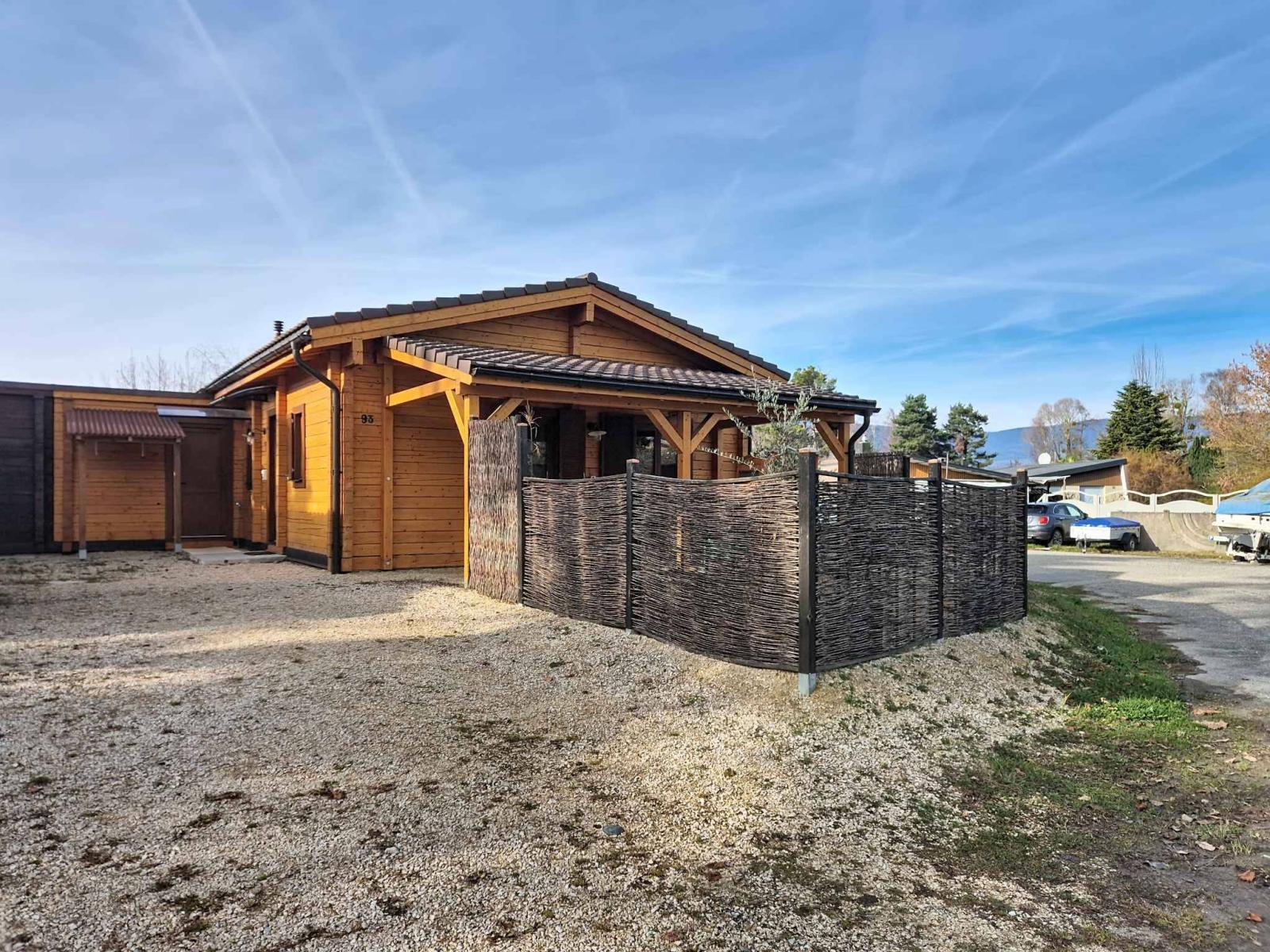 Rare à la vente - Villa à deux pas du lac ! 