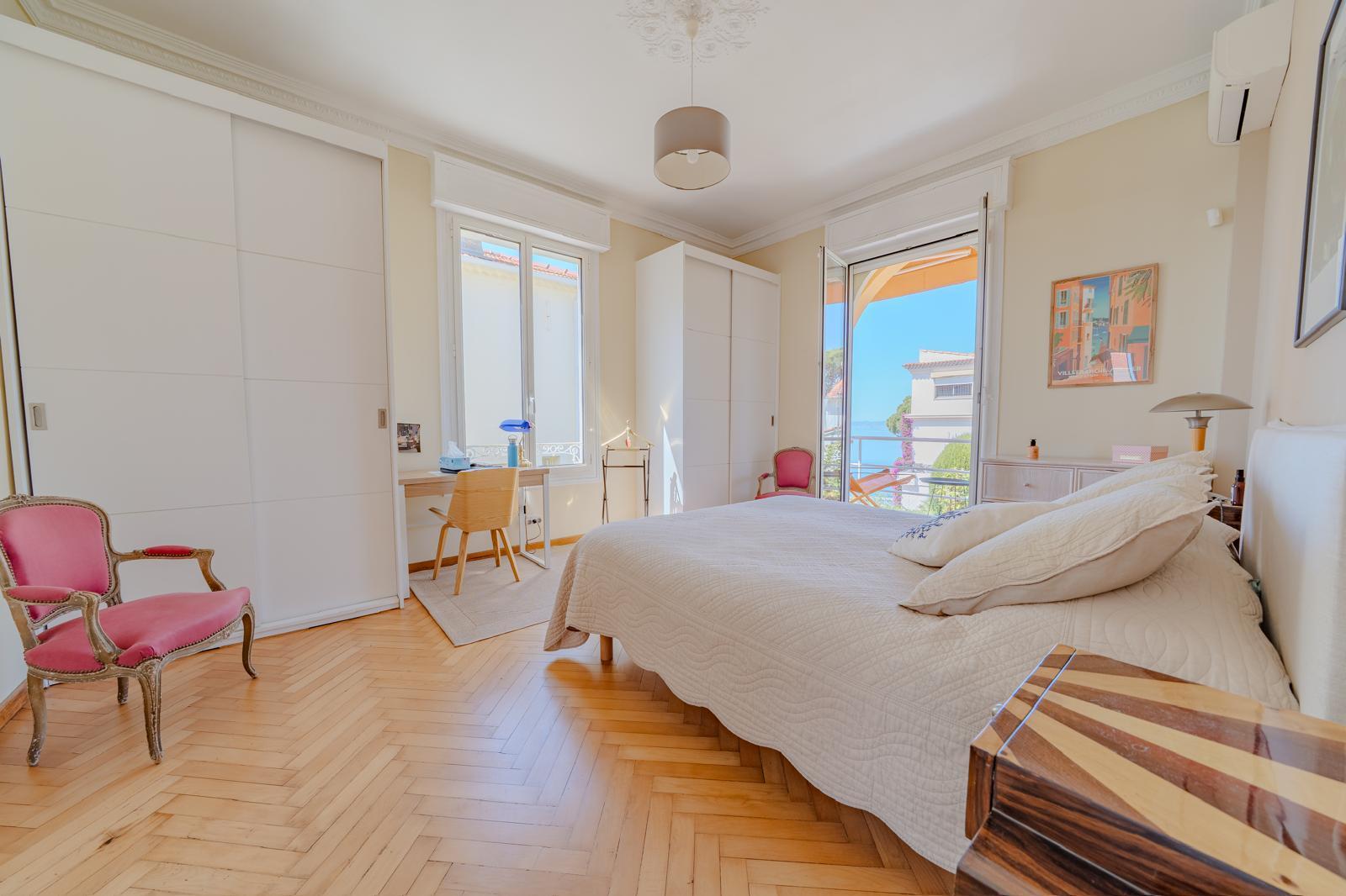 CAP DE NICE - VILLA-VUE MER - RÉNOVÉ