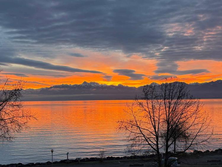 En Exclusivité Attique d’exception avec vue panoramique sur le Léman