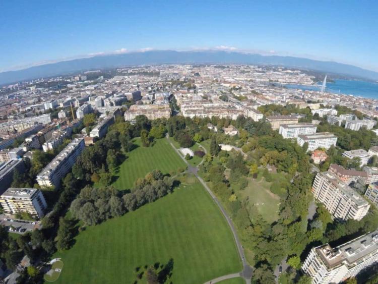 À vendre : Hôtel particulier de caractère – Genève Rive Gauche