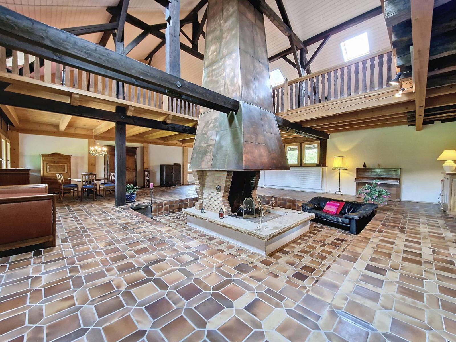 Propriété de 10 pièces en pleine nature 