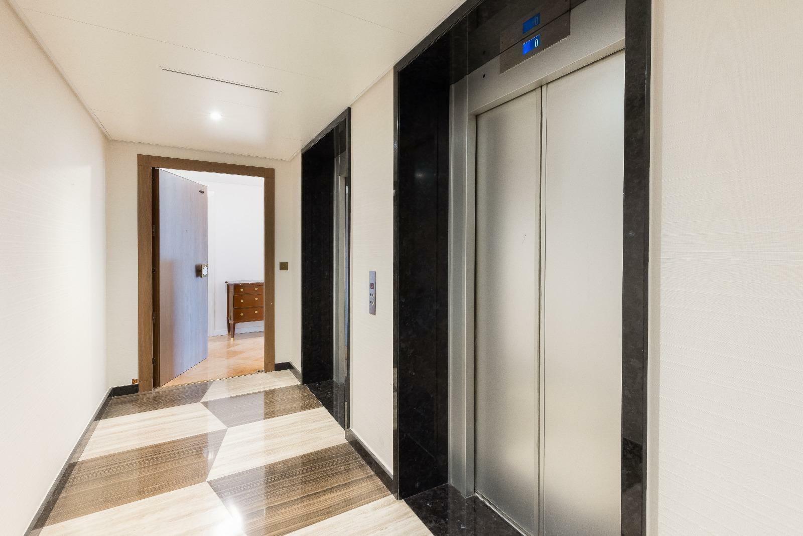 MIRABEAU : Spacieux 3 pièces à la vente