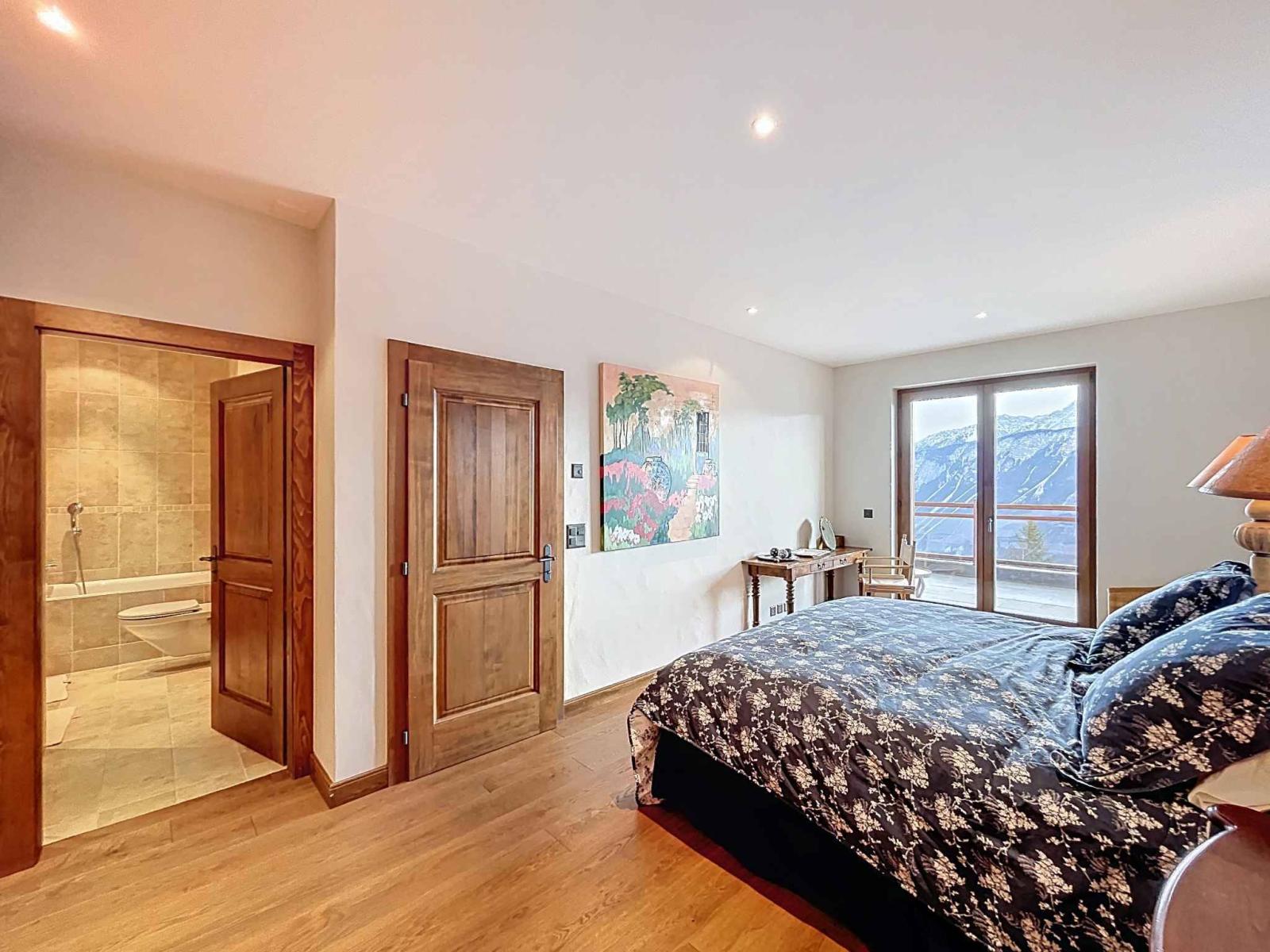 RARE - MAGNIFIQUE CHALET DE 5 CHAMBRES AVEC VUE PANORAMIQUE