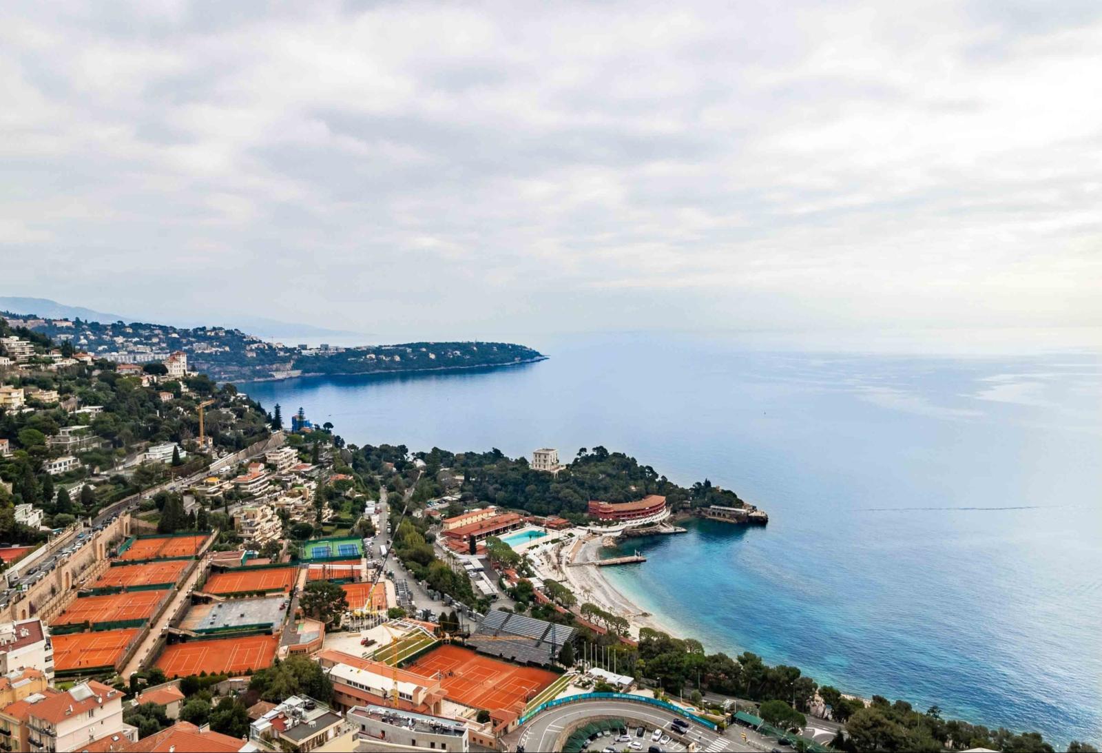 Parc Saint Roman : Grand Duplex Roof avec Parking & Cave