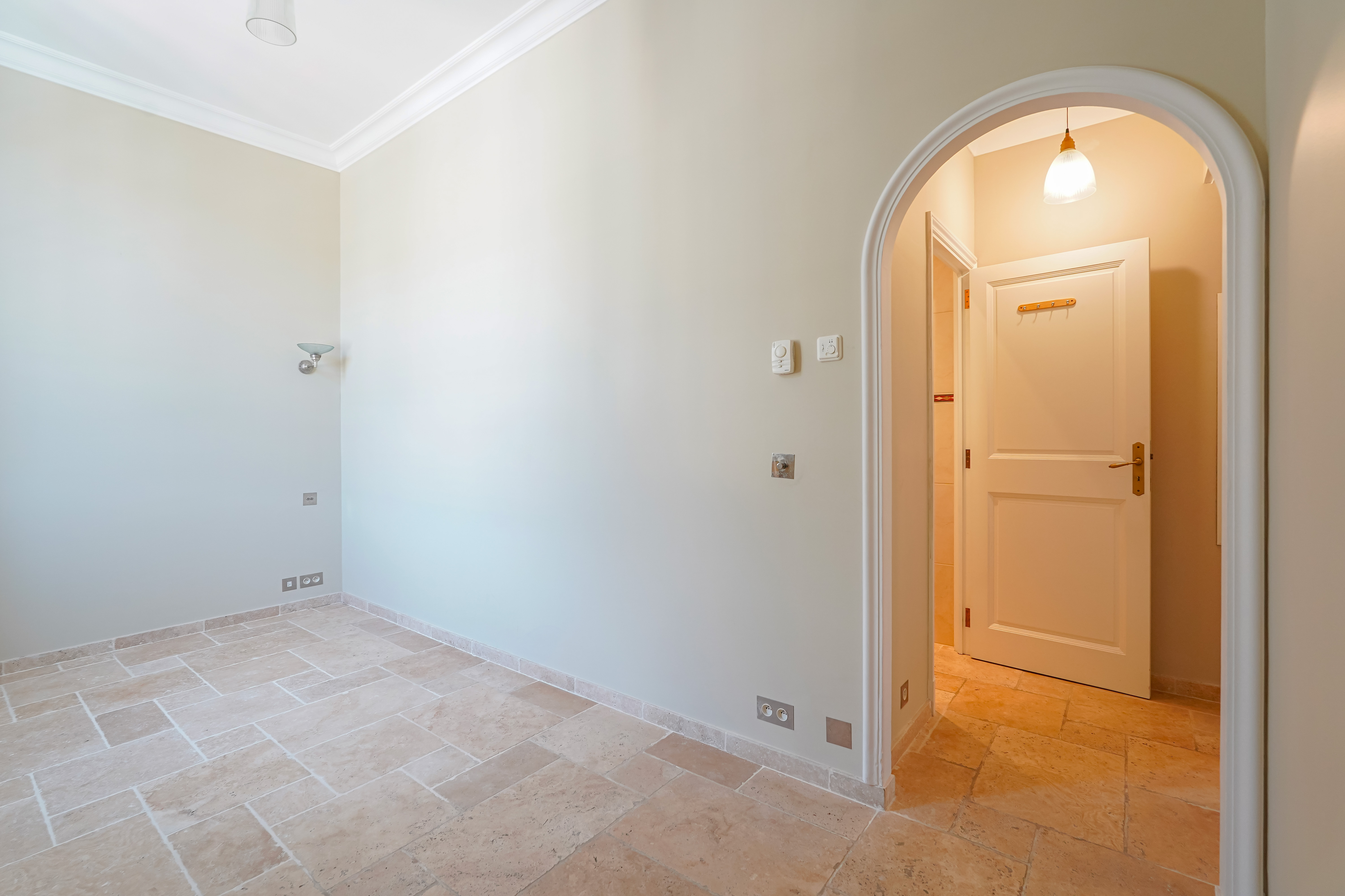 ZtPVZ_chambre-3-bis-beaulieu-sur-mer-1756367000.jpg
