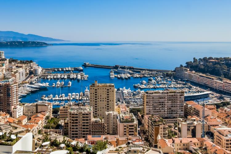 Granada: Appartement de 3 Pièces en Nue Propriété